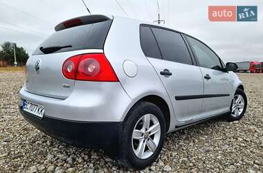 Хетчбек Volkswagen Golf 2008 в Яворові