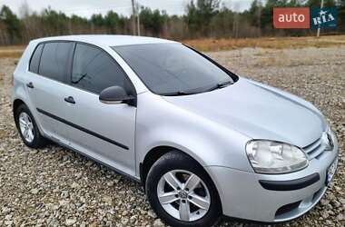 Хетчбек Volkswagen Golf 2008 в Яворові