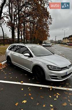 Універсал Volkswagen Golf 2015 в Києві