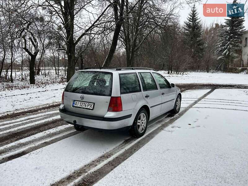 Універсал Volkswagen Golf 2002 в Копилові