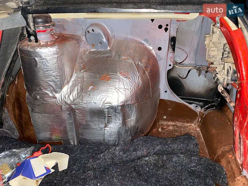 Хэтчбек Volkswagen Golf 1988 в Яворове