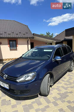 Универсал Volkswagen Golf 2011 в Лопатине