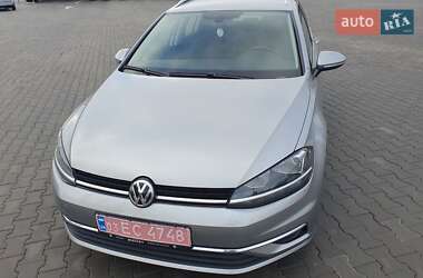 Універсал Volkswagen Golf 2018 в Луцьку