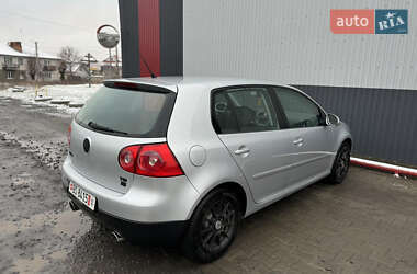 Хэтчбек Volkswagen Golf 2008 в Луцке