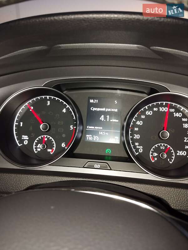 Універсал Volkswagen Golf 2015 в Бучі