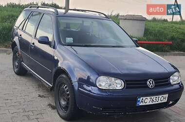 Універсал Volkswagen Golf 2001 в Луцьку