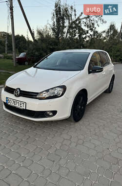 Хетчбек Volkswagen Golf 2011 в Кременці