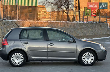 Хетчбек Volkswagen Golf 2007 в Вінниці