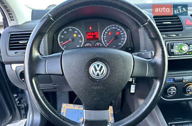 Хетчбек Volkswagen Golf 2007 в Вінниці