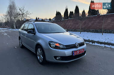 Универсал Volkswagen Golf 2013 в Ровно