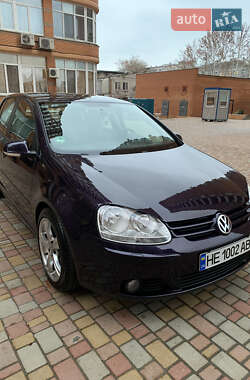 Хэтчбек Volkswagen Golf 2006 в Одессе