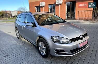 Універсал Volkswagen Golf 2016 в Кам'янець-Подільському