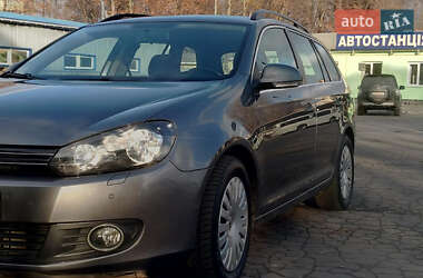 Универсал Volkswagen Golf 2011 в Виннице