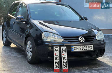 Хетчбек Volkswagen Golf 2005 в Кутах