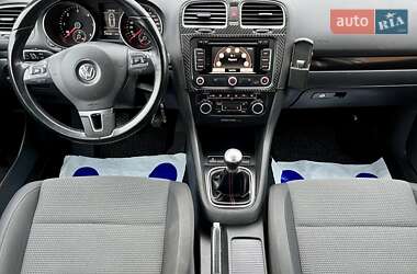 Універсал Volkswagen Golf 2010 в Володимирці