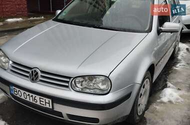 Універсал Volkswagen Golf 2003 в Тернополі