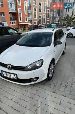 Универсал Volkswagen Golf 2012 в Черновцах