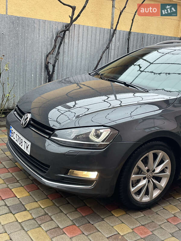Универсал Volkswagen Golf 2015 в Мукачево