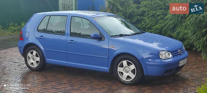 Хэтчбек Volkswagen Golf 1998 в Киеве