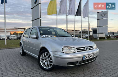 Хэтчбек Volkswagen Golf 2001 в Львове