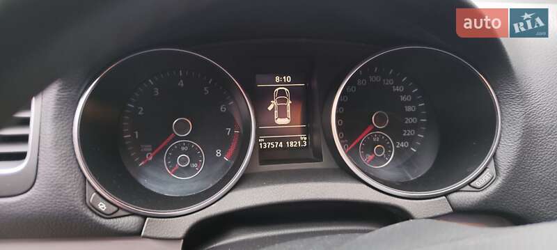 Хэтчбек Volkswagen Golf 2012 в Киеве