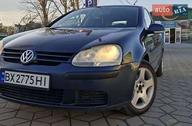 Хетчбек Volkswagen Golf 2005 в Хмельницькому