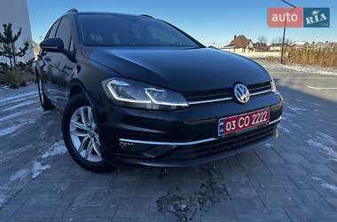 Универсал Volkswagen Golf 2017 в 