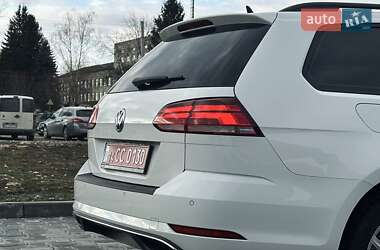 Универсал Volkswagen Golf 2018 в Трускавце