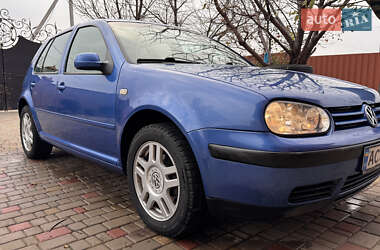 Хетчбек Volkswagen Golf 1999 в Луцьку