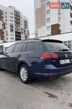 Універсал Volkswagen Golf 2015 в Києві