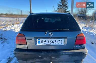 Хетчбек Volkswagen Golf 1995 в Вінниці