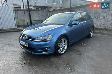 Хетчбек Volkswagen Golf 2013 в Сумах