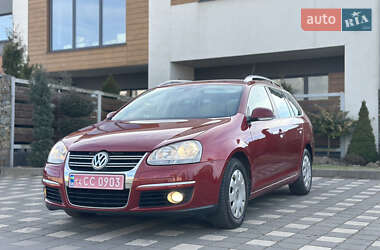 Універсал Volkswagen Golf 2008 в Стрию