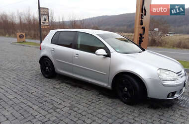 Хетчбек Volkswagen Golf 2007 в Тячеві