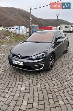 Хетчбек Volkswagen Golf 2019 в Мукачевому