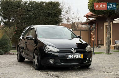 Хетчбек Volkswagen Golf 2011 в Мукачевому