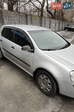 Хетчбек Volkswagen Golf 2008 в Києві