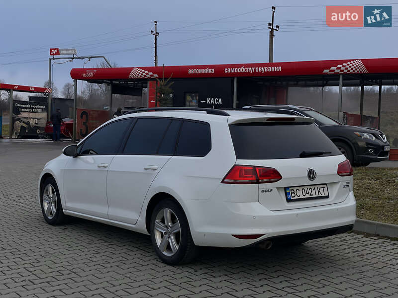 Универсал Volkswagen Golf 2016 в Львове