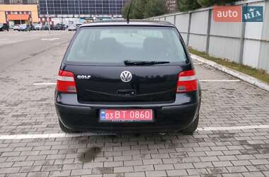 Хетчбек Volkswagen Golf 2002 в Луцьку