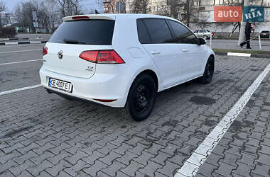 Хэтчбек Volkswagen Golf 2014 в Черновцах