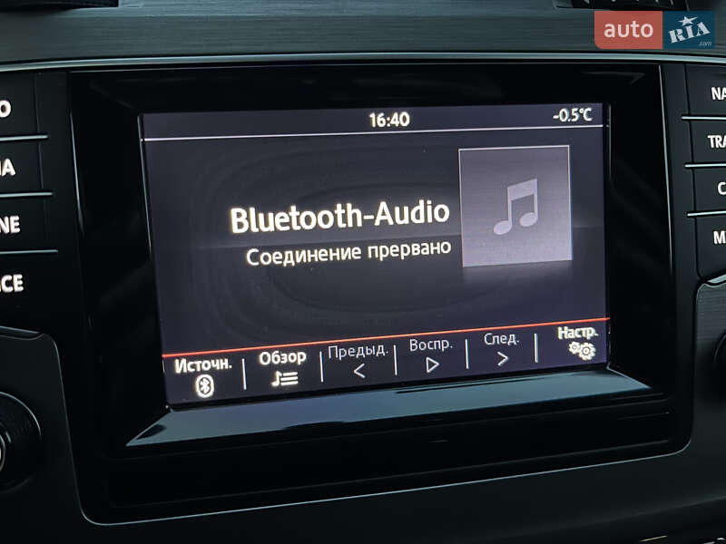 Хетчбек Volkswagen Golf 2014 в Чернівцях