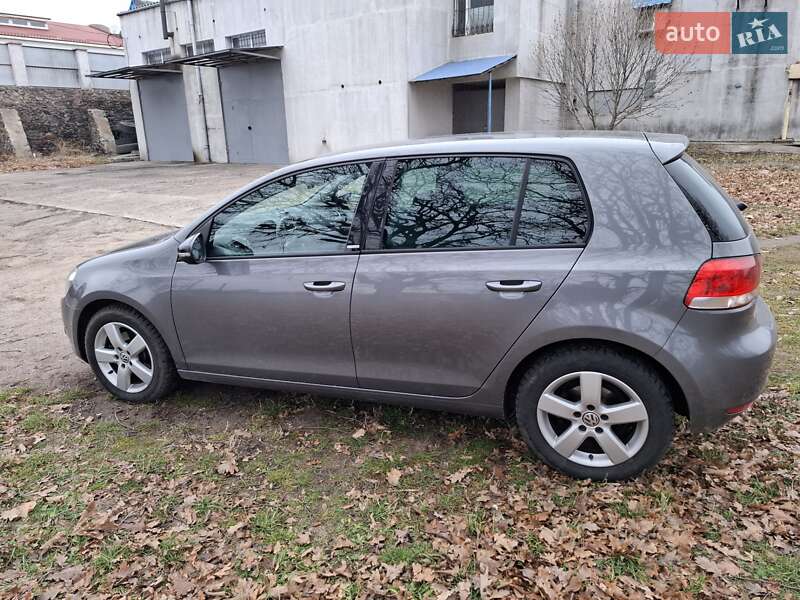 Хетчбек Volkswagen Golf 2012 в Вознесенську