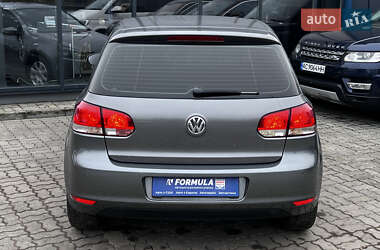 Хэтчбек Volkswagen Golf 2010 в 