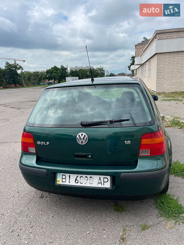 Хетчбек Volkswagen Golf 1999 в Полтаві