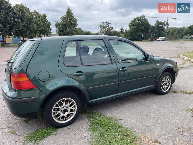 Хетчбек Volkswagen Golf 1999 в Полтаві