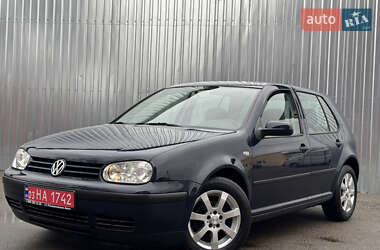 Хетчбек Volkswagen Golf 2002 в Березані