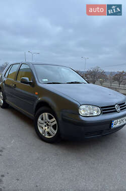 Хетчбек Volkswagen Golf 1998 в Запоріжжі