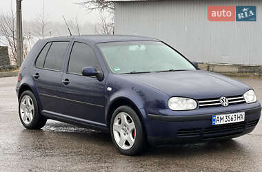 Хетчбек Volkswagen Golf 2003 в Бердичеві