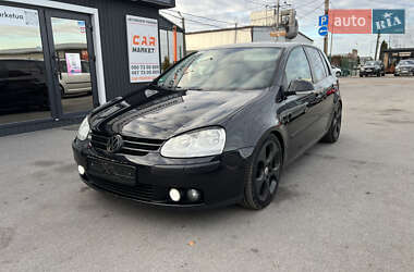 Хетчбек Volkswagen Golf 2006 в Житомирі