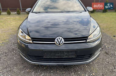Універсал Volkswagen Golf 2016 в Луцьку